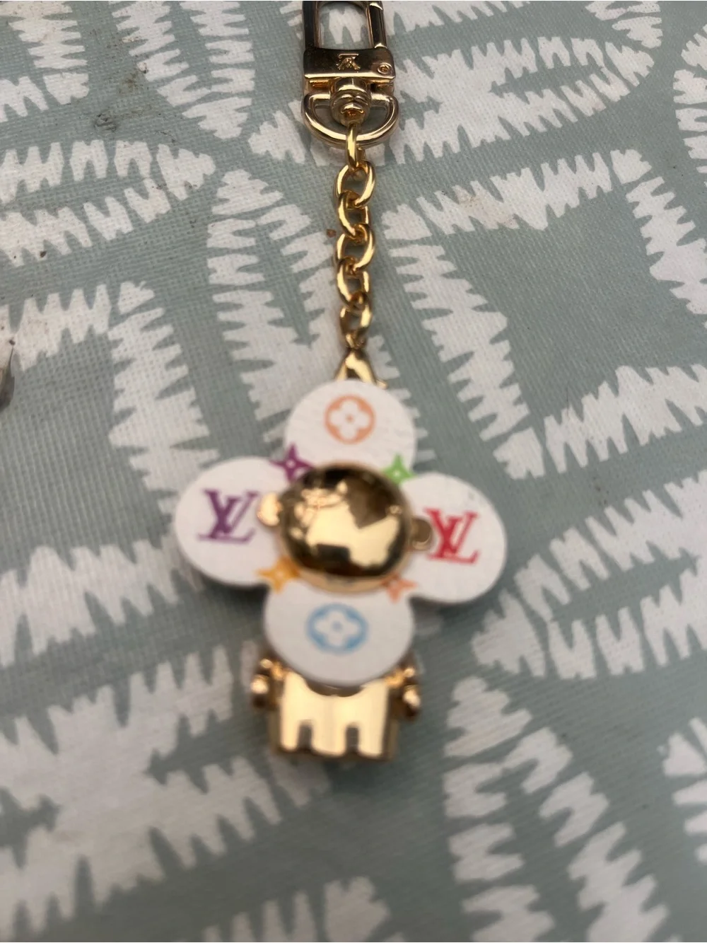 Louis Vuitton White Multicolor Monogram Flower Key Holder- mini vivienne